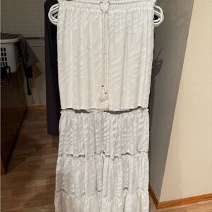 bebe White Tiered Maxi Skirt